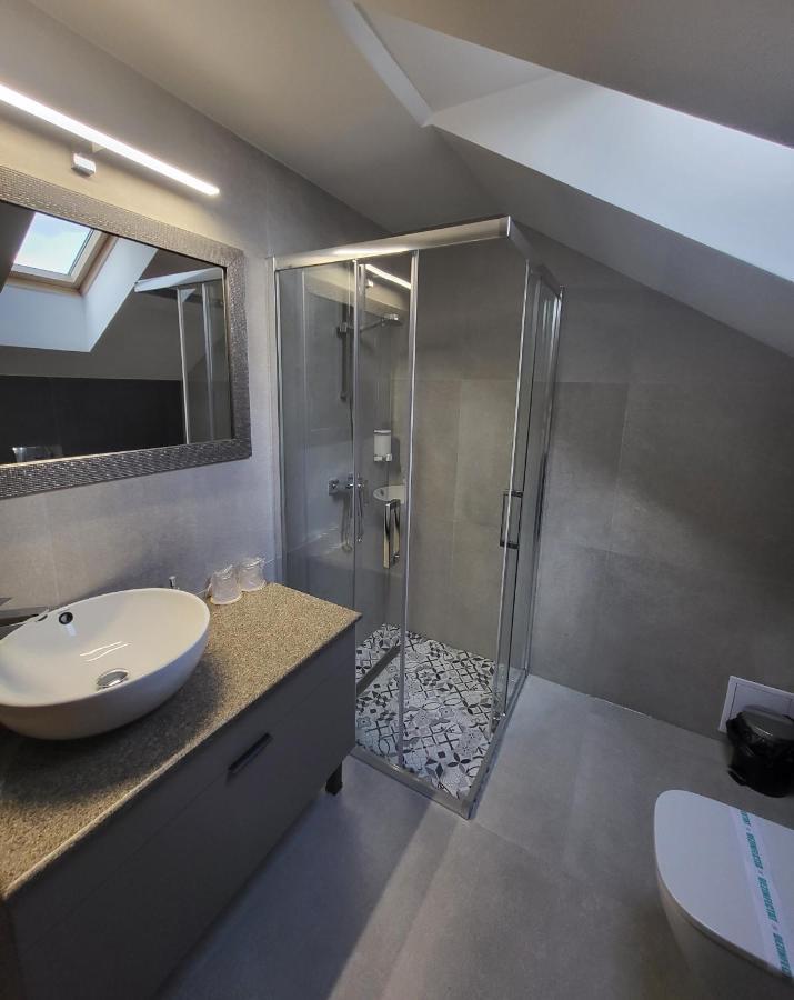 Xo Residence Arad Eksteriør bilde